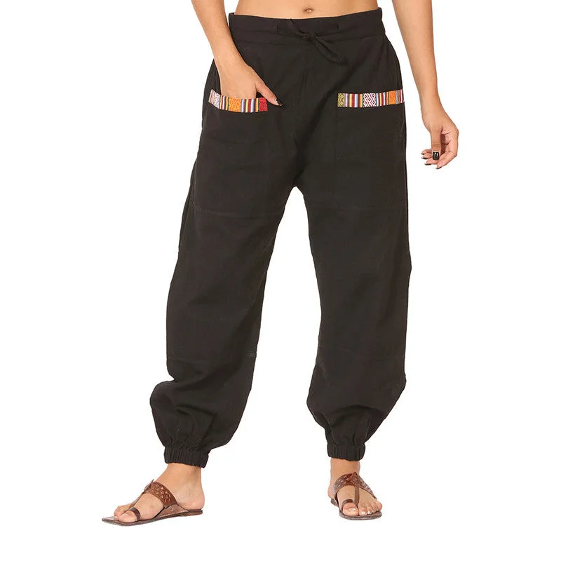 aatman-cotton-jogger-pants-for-women-black-front-pocket-hop-bt25-080524