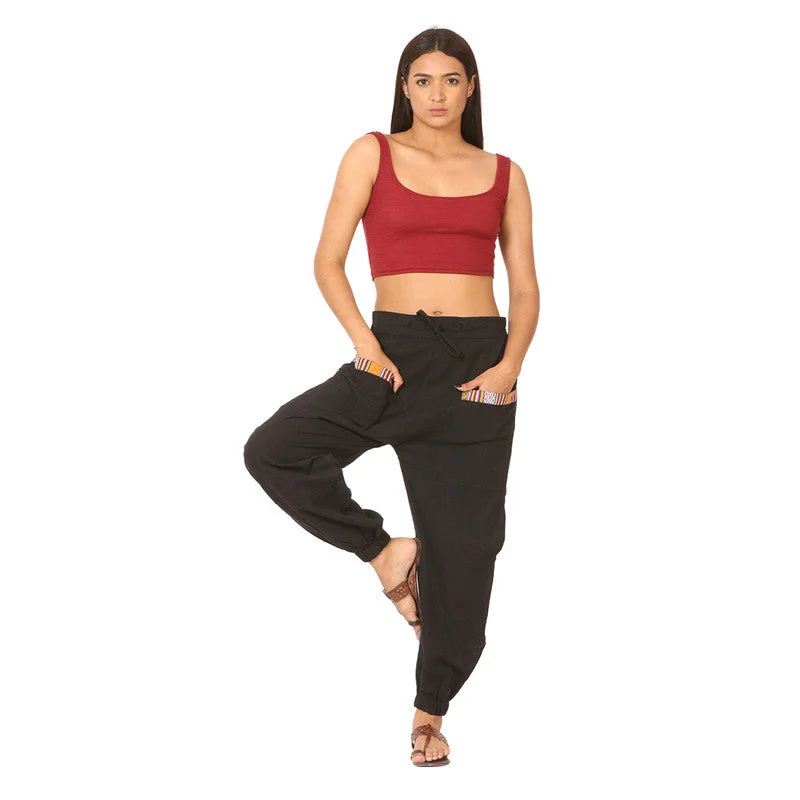 aatman-cotton-jogger-pants-for-women-black-front-pocket-hop-bt25-080524