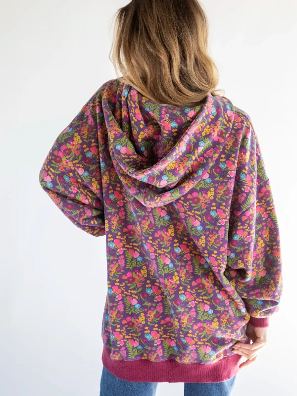 oversized-printed-sweatshirt-eggplant-floral