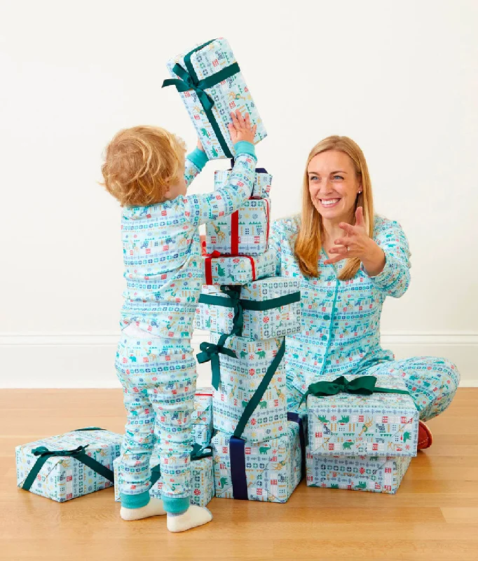 the-kids-cotton-matching-family-pajama-set-in-holidays-in-the-wild