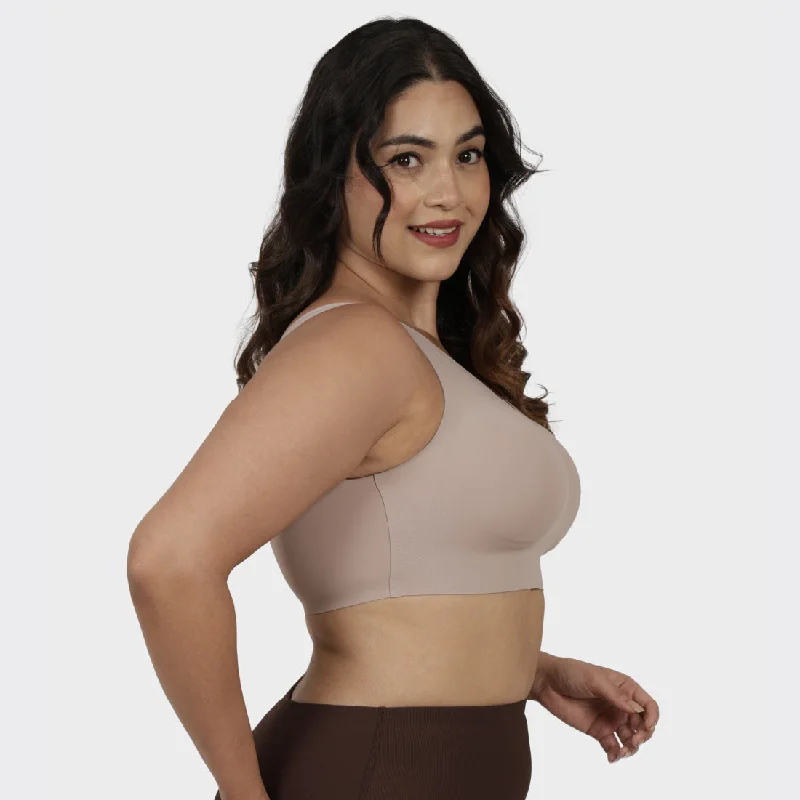 seamless-slip-on-bra-with-bonded-ladder-construction