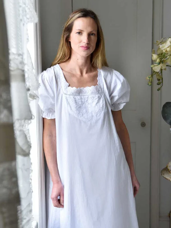 Audrey White Cotton Nightdress  Size 12-16