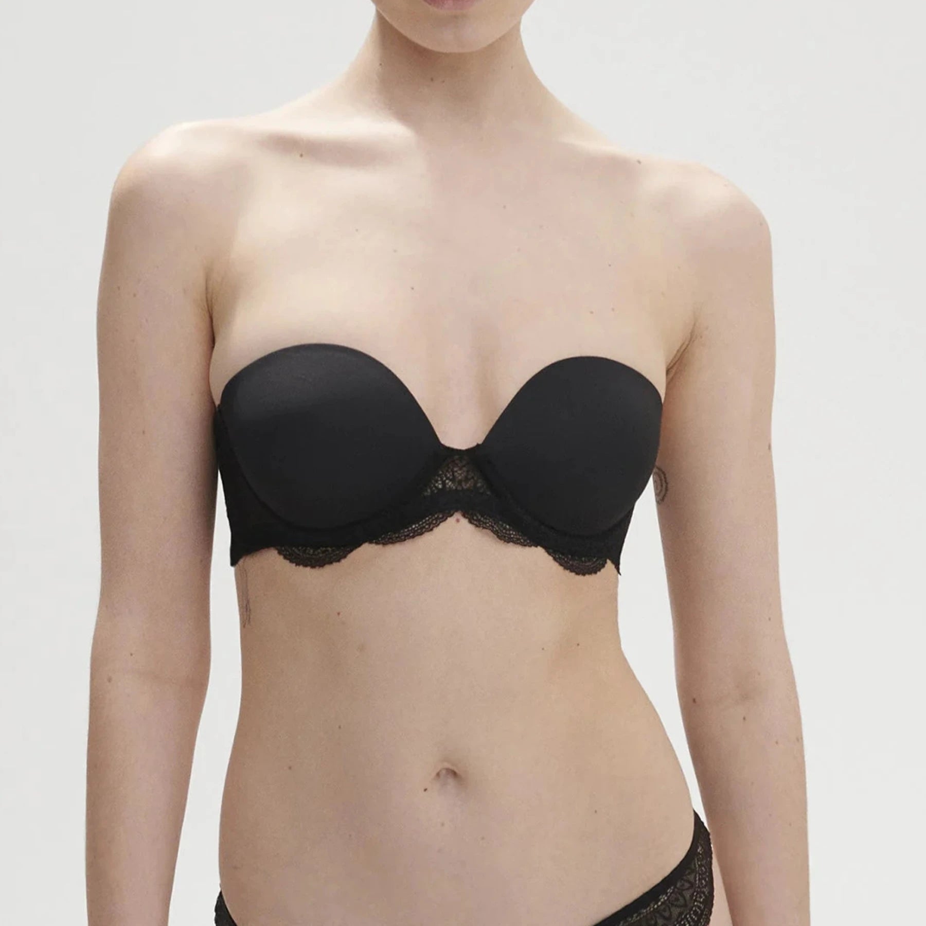 Karma Strapless Plunge Bra 12V302 - Black