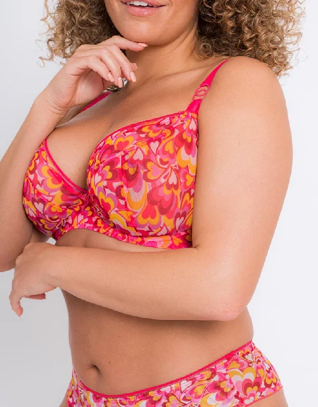 curvy-kate-lifestyle-plunge-bra-pink-hearts